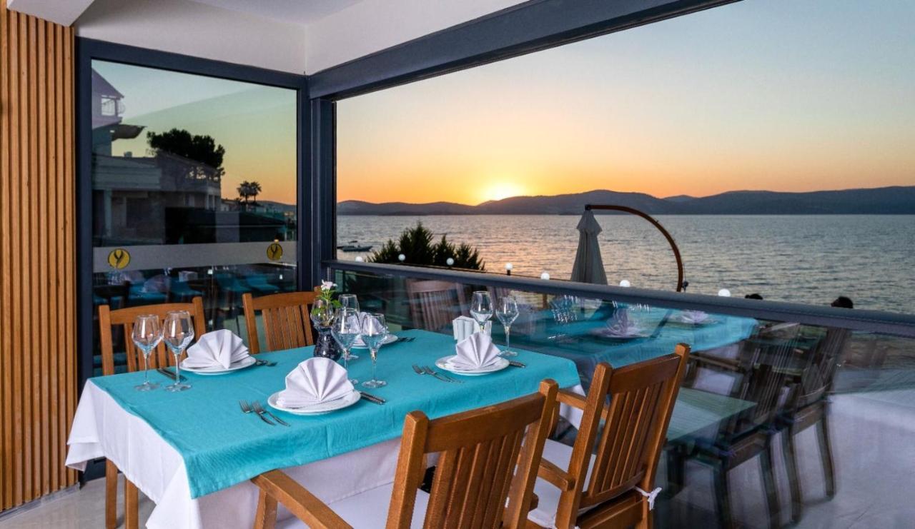 Guelluek Yali Boutique Otel Bagian luar foto