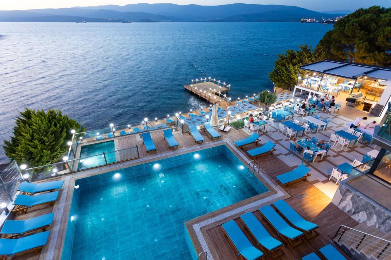 Guelluek Yali Boutique Otel Bagian luar foto