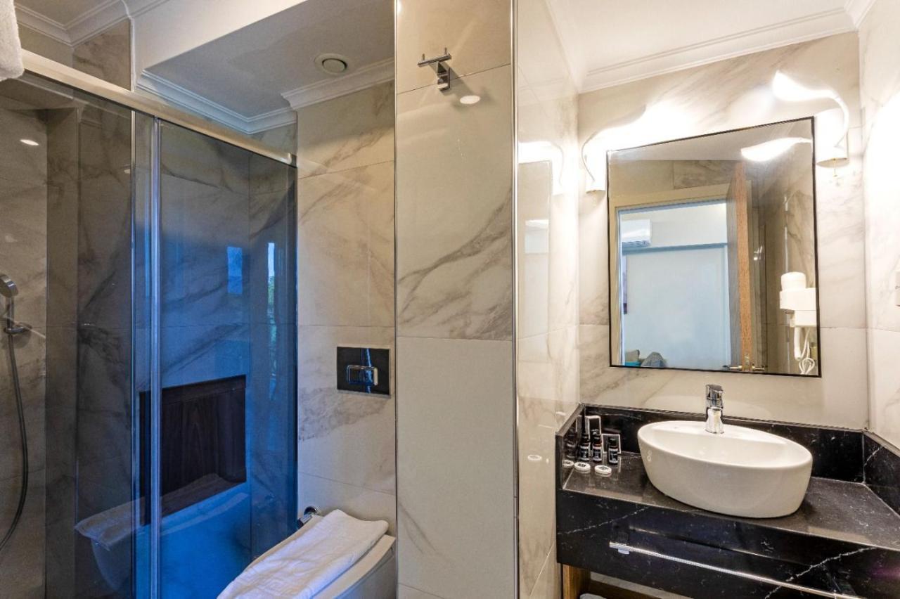 Guelluek Yali Boutique Otel Bagian luar foto