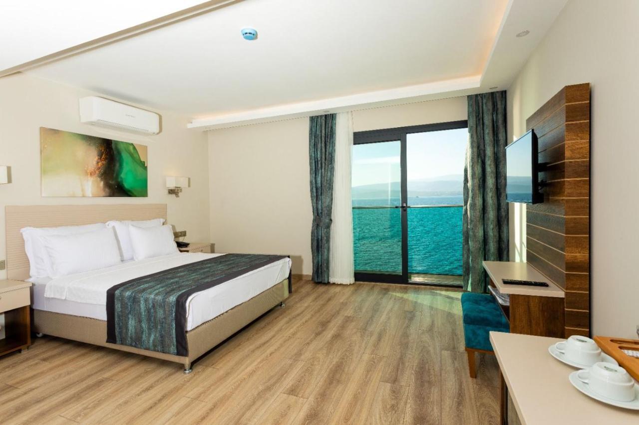 Guelluek Yali Boutique Otel Bagian luar foto